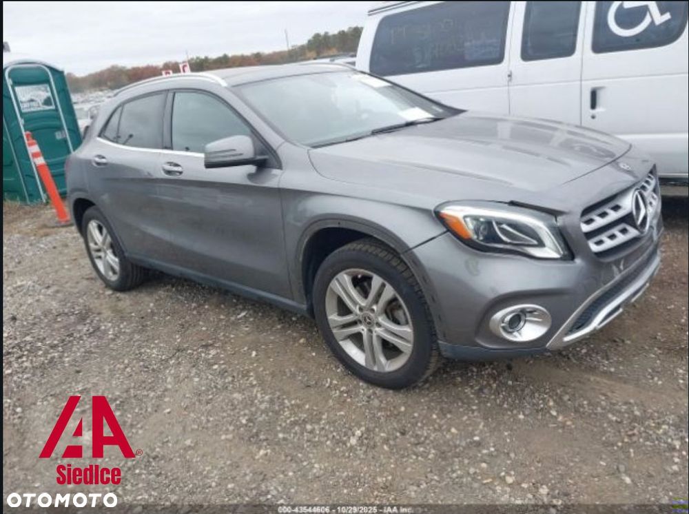 Mercedes-Benz GLA 250 4-Matic AMG Line - 1