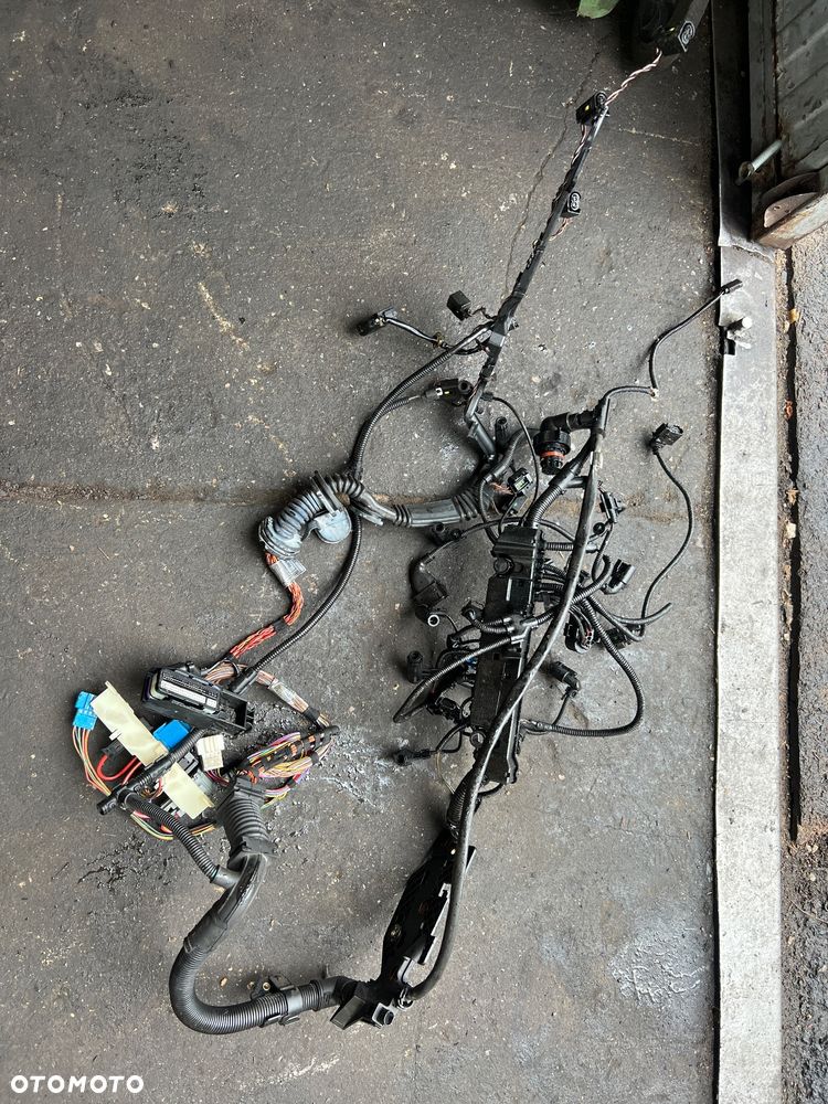Wiązka instalacja przewody silnika cała kompletna e60 e61 euro 4 europa