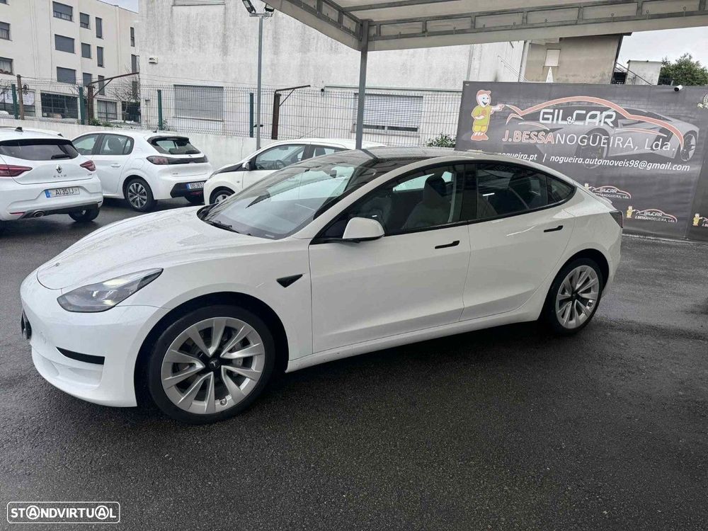 Tesla Model 3 Standard Range Plus RWD - 4