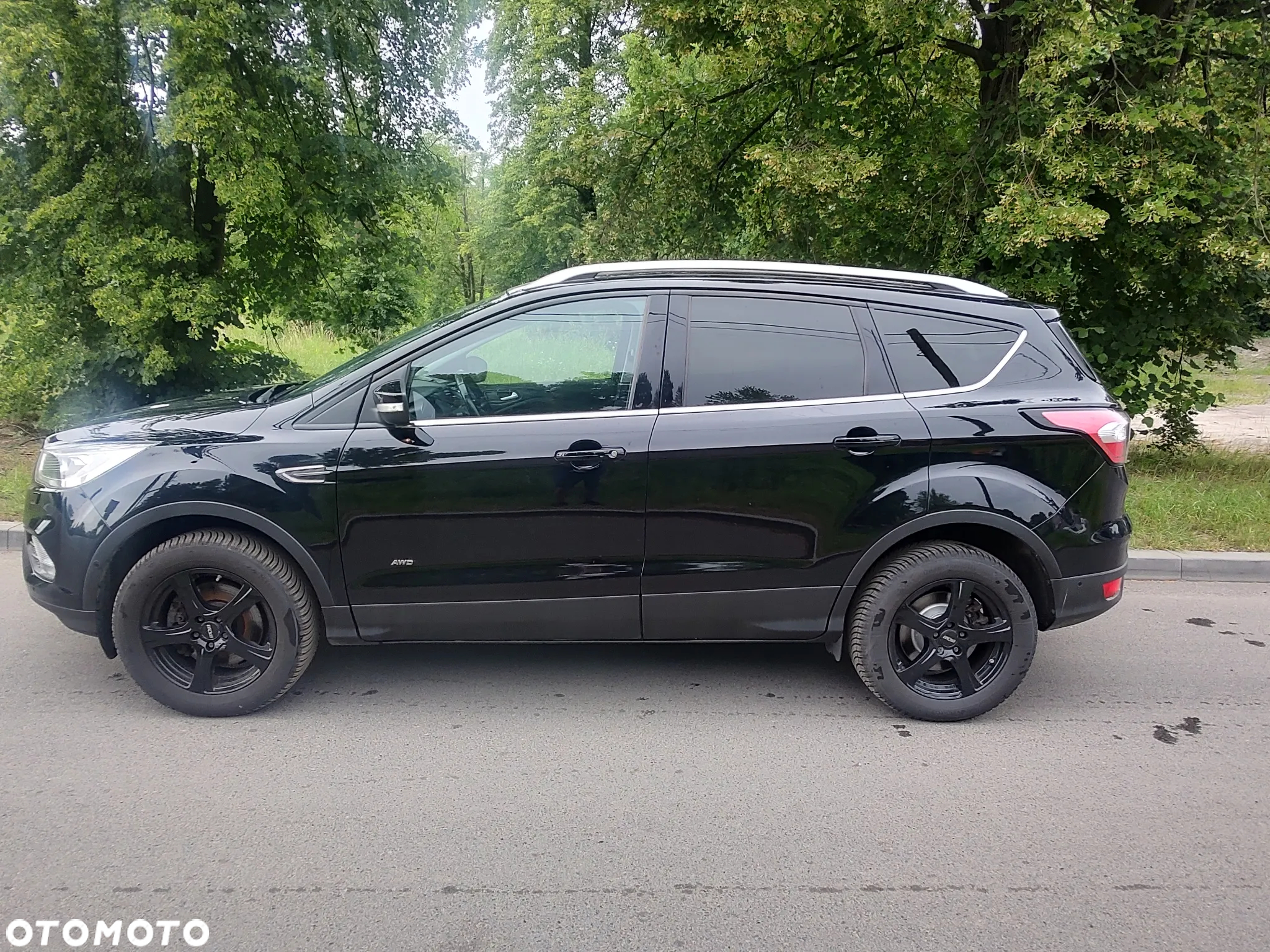 Ford Kuga 1.5 EcoBoost 4WD Titanium - 6