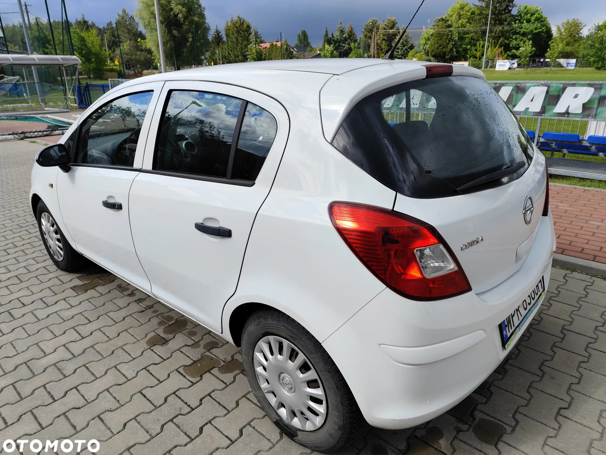Opel Corsa 1.2 16V Enjoy - 23