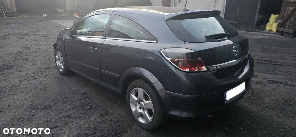 Opel Astra 1.9 CDTI DPF Cosmo - 6