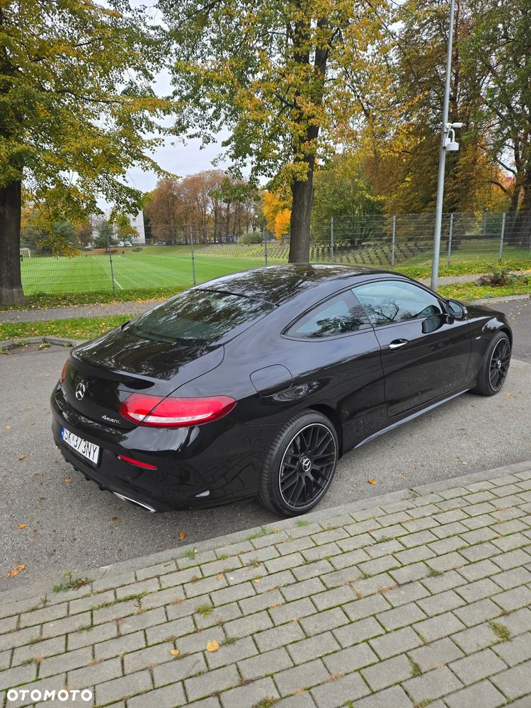 Mercedes-Benz Klasa C 300 Coupe 9G-TRONIC Night Edition - 5