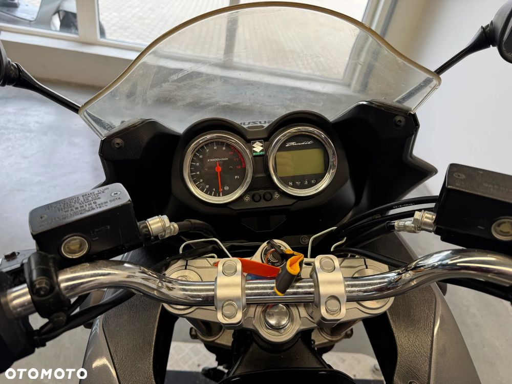 Suzuki Bandit - 31