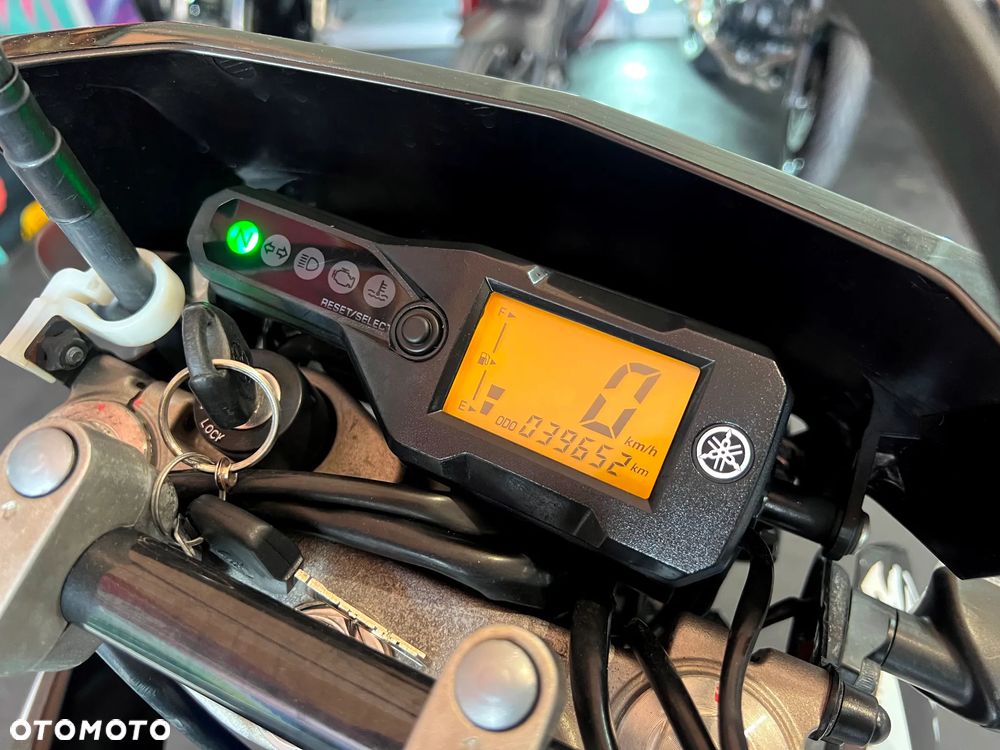 Yamaha WR - 11