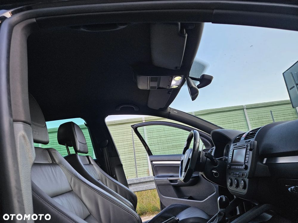 Volkswagen Golf 2.0 GTI DSG - 26