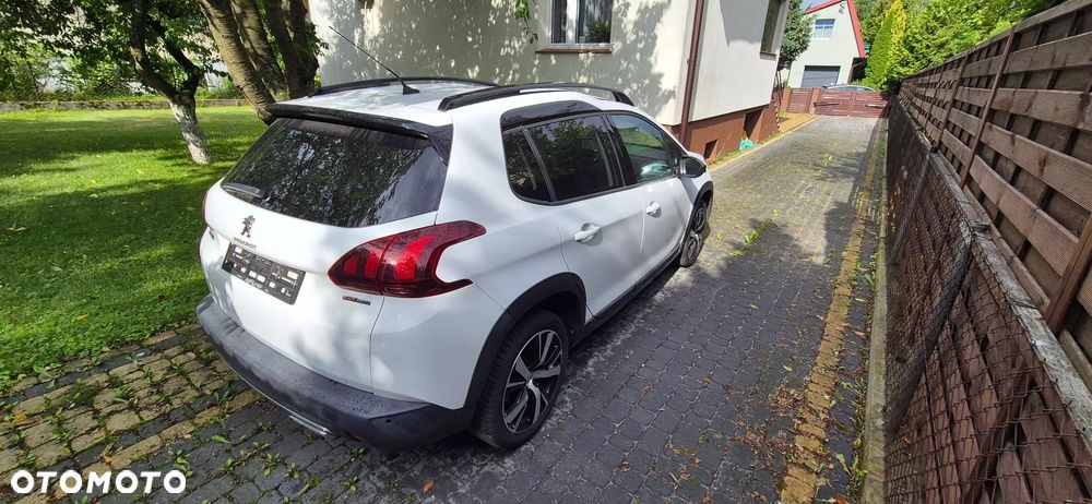 Peugeot 2008 PureTech 110 Stop&Start GT-Line Edition - 6