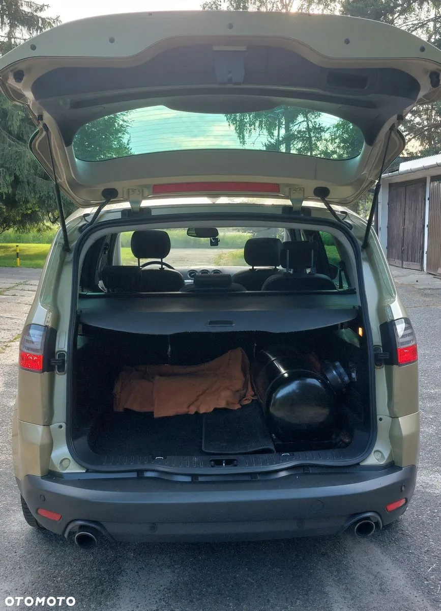 Ford S-Max 2.5 Titanium - 11