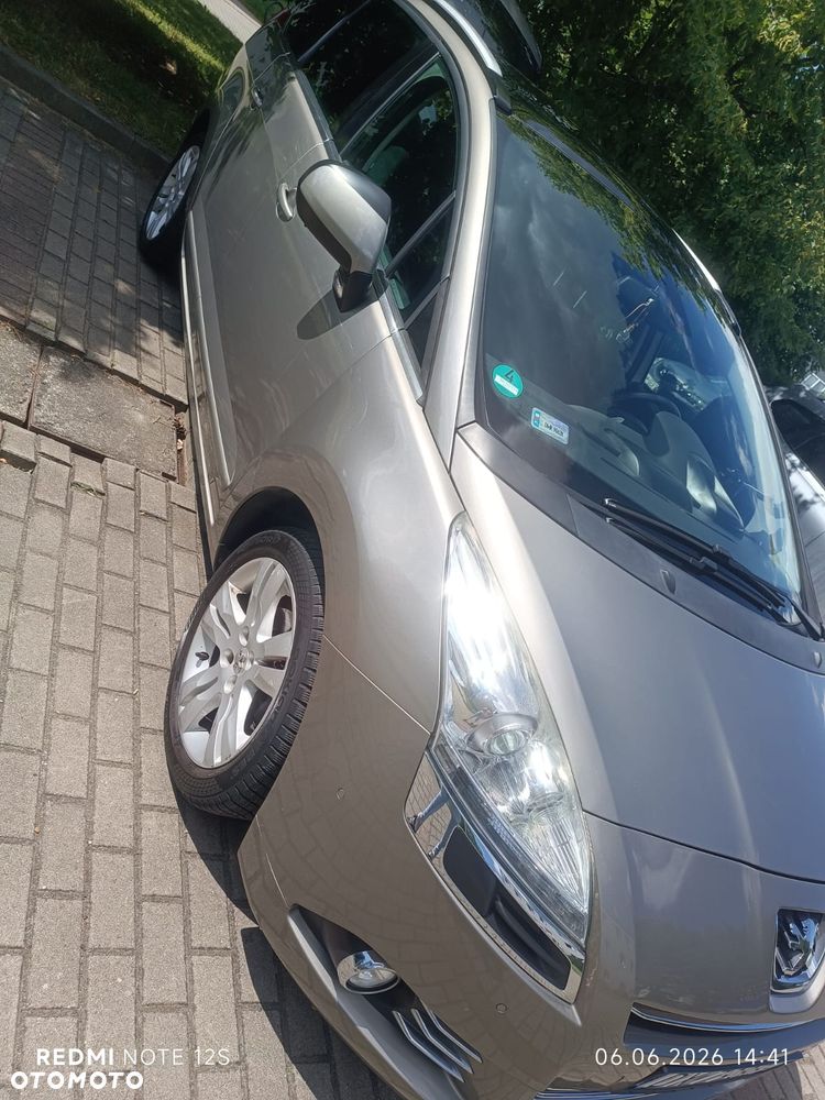 Peugeot 5008 - 2