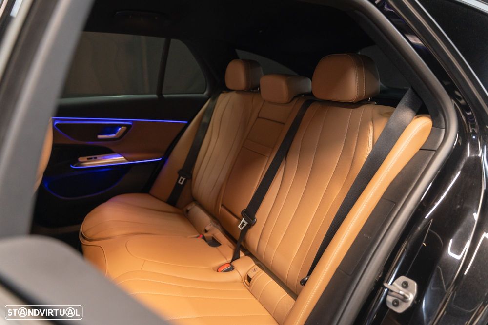 Mercedes-Benz E 300 de - 16