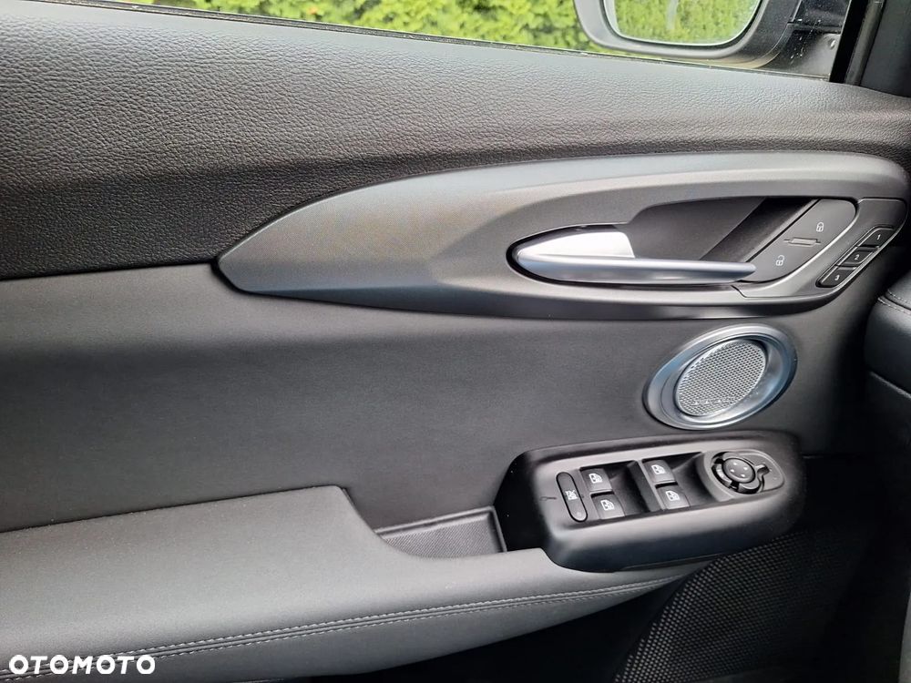 Alfa Romeo Tonale 1.3 PHEV Q4 Veloce - 35