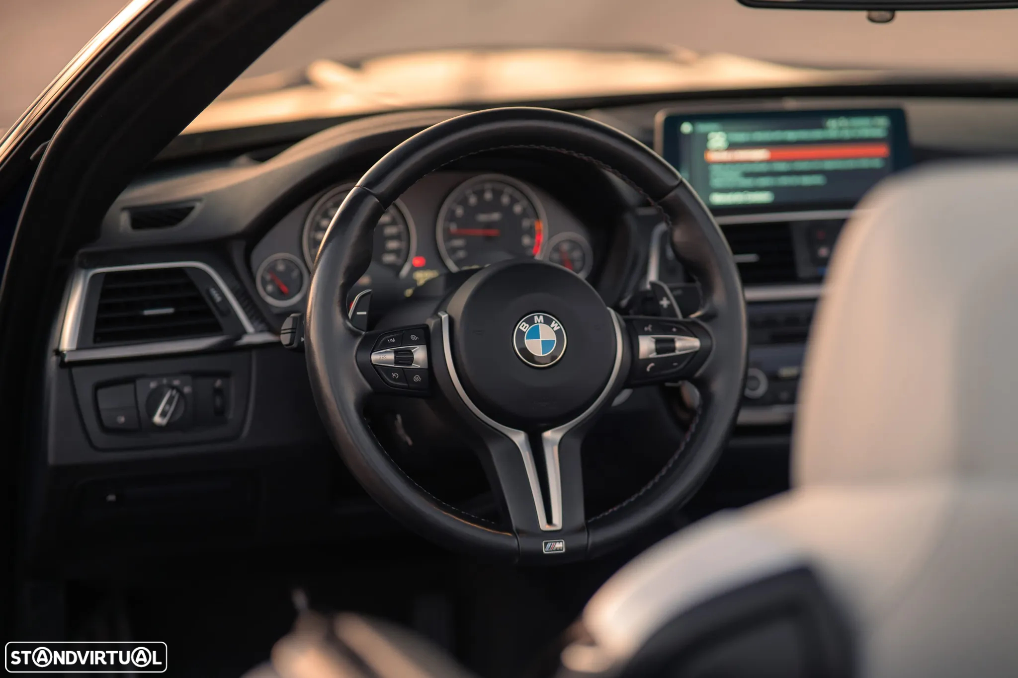 BMW M4 Cabrio DKG Competition - 24