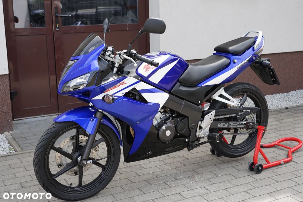 Honda CBR - 18
