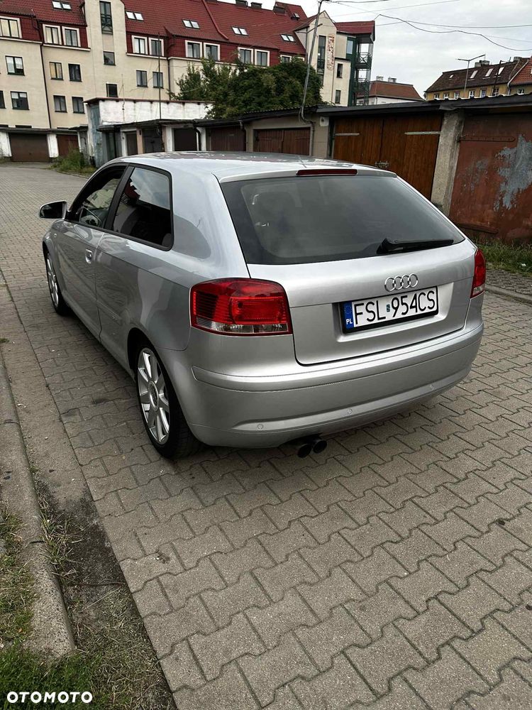 Audi A3 3-drzwiowe 3.2 Quattro Ambition DSG - 7