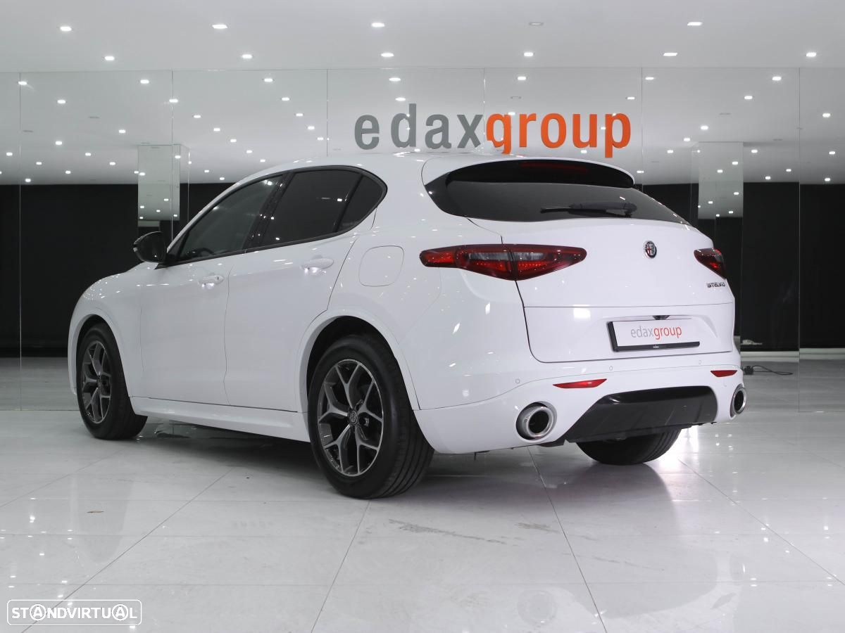 Alfa Romeo Stelvio 2.2 D Super AT8 - 4