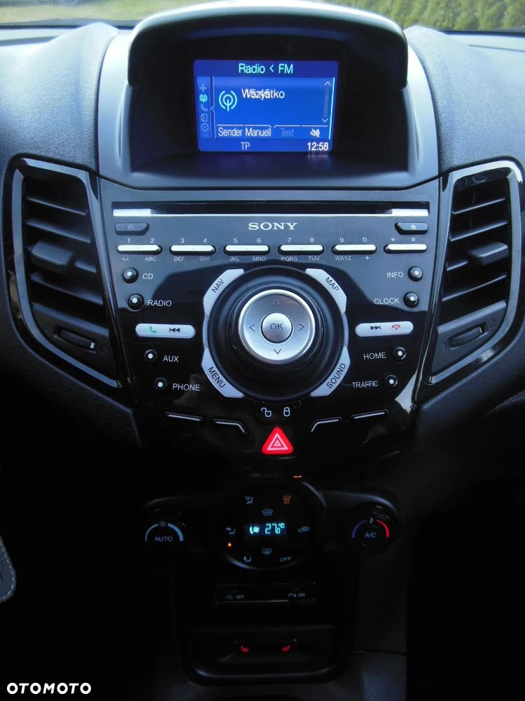 Ford Fiesta 1.5 TDCi Titanium - 12