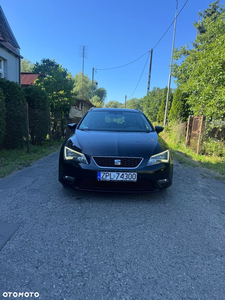 Seat Leon 1.6 TDI ECOMOTIVE Style - 4