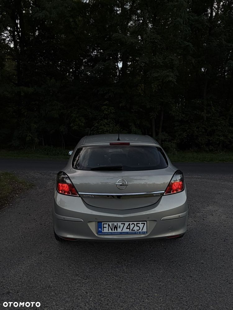 Opel Astra - 14