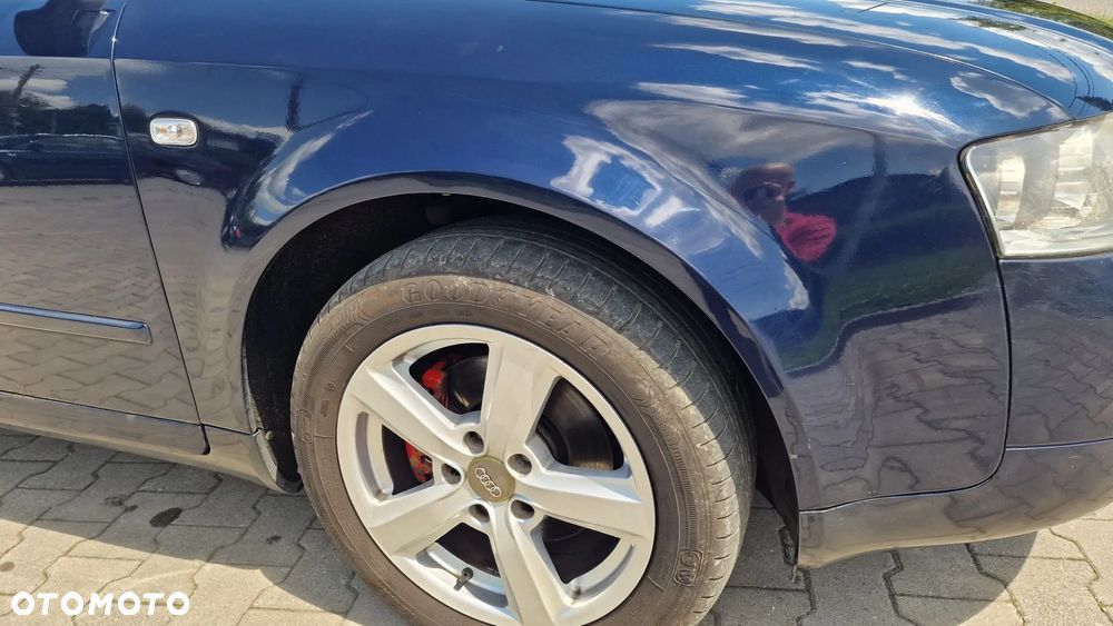 Audi A4 Avant - 8