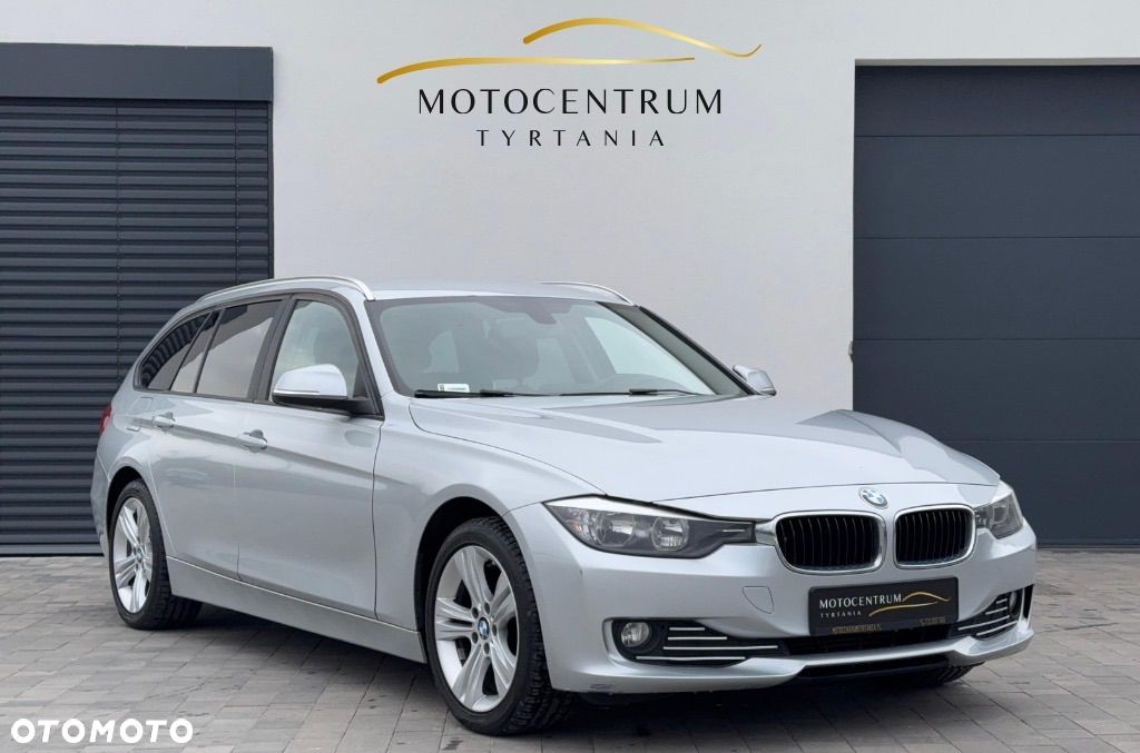 BMW Seria 3 318d Touring - 1