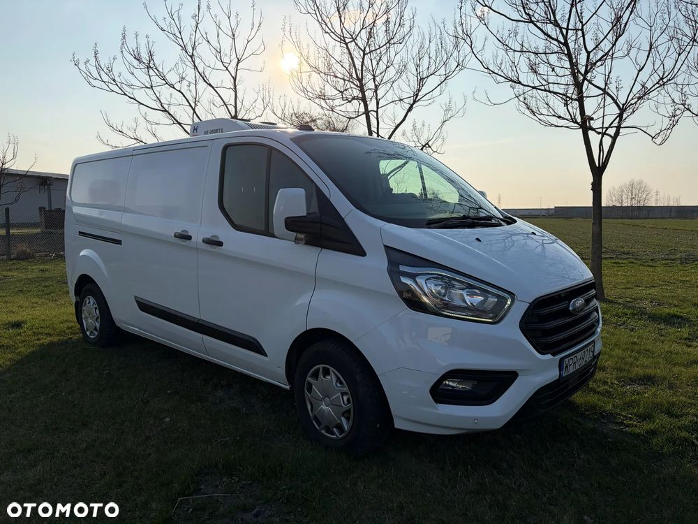 Ford TRANSIT CUSTOM - 1