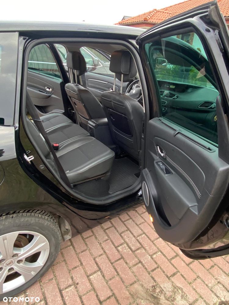 Renault Scenic - 5