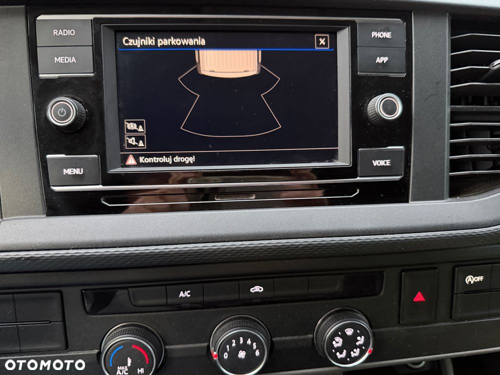 Volkswagen Transporter - 25