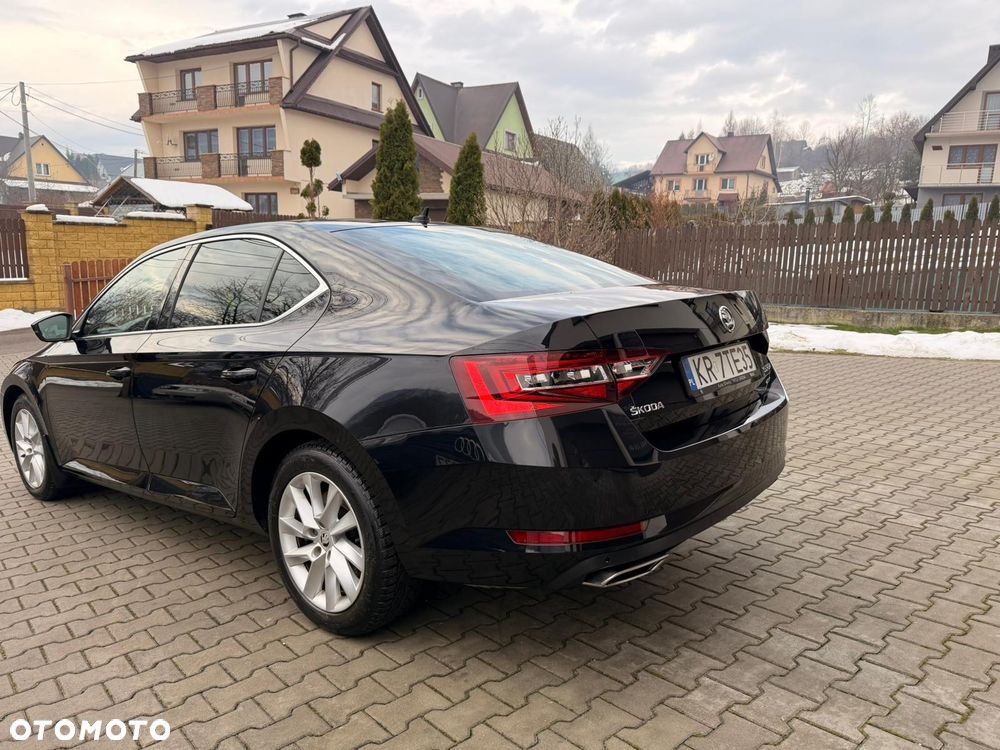 Skoda Superb 2.0 TSI 4x4 Style DSG - 8