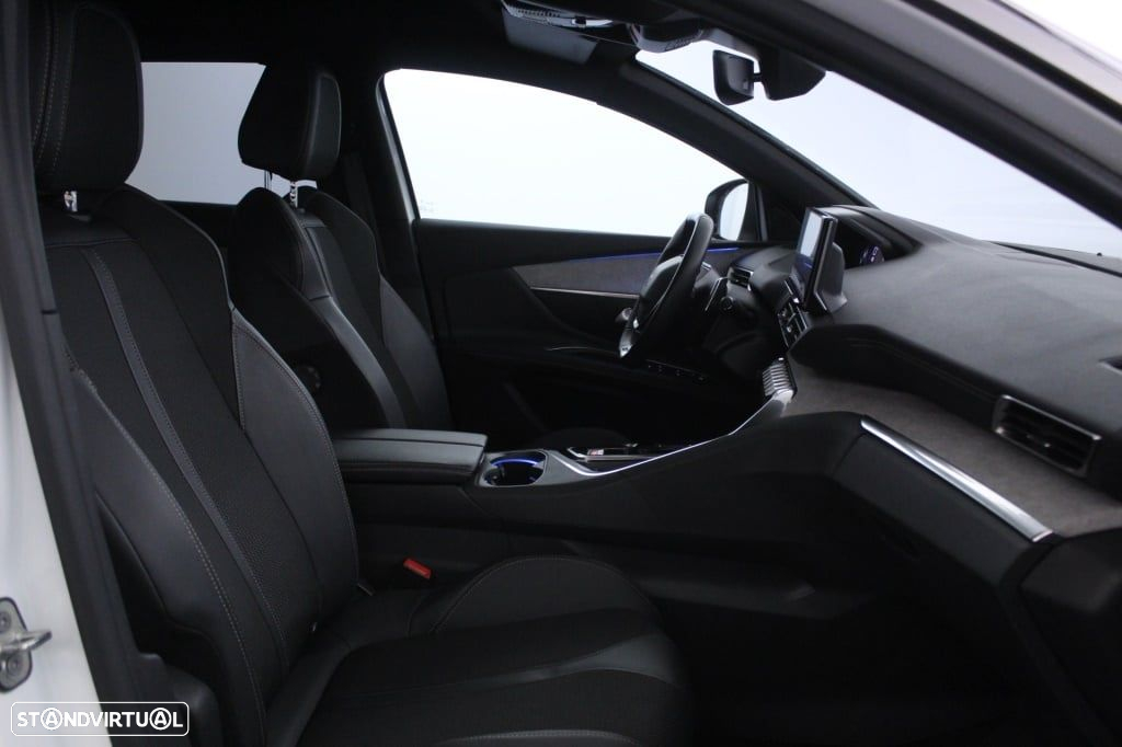 Peugeot 3008 1.5 BlueHDi GT EAT8 - 14