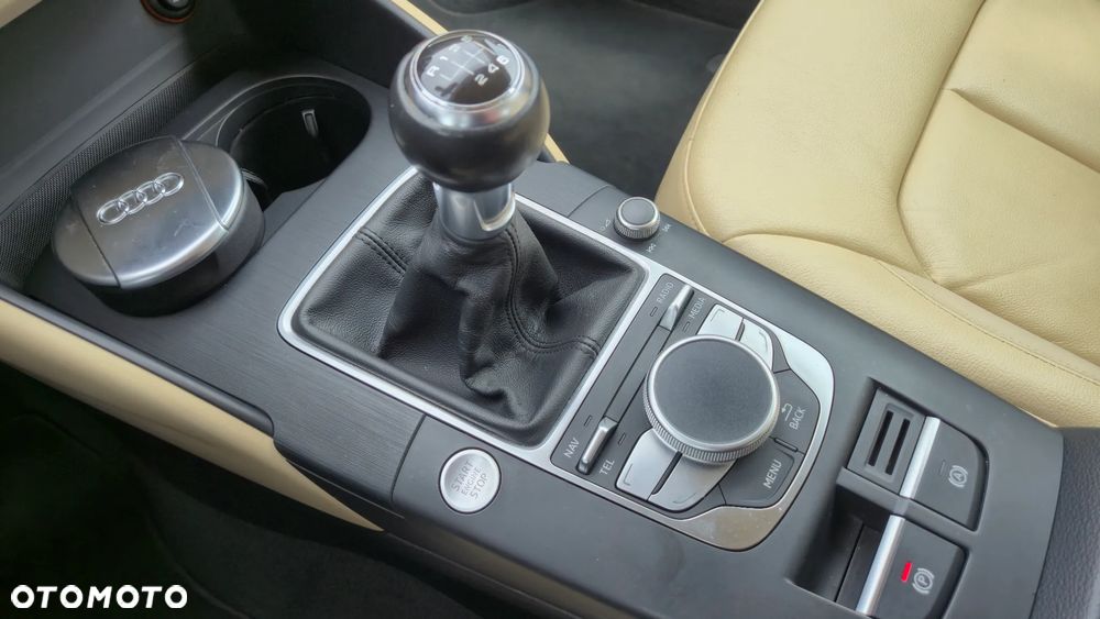 Audi A3 Sportback 1.8 TFSI Attraction - 13