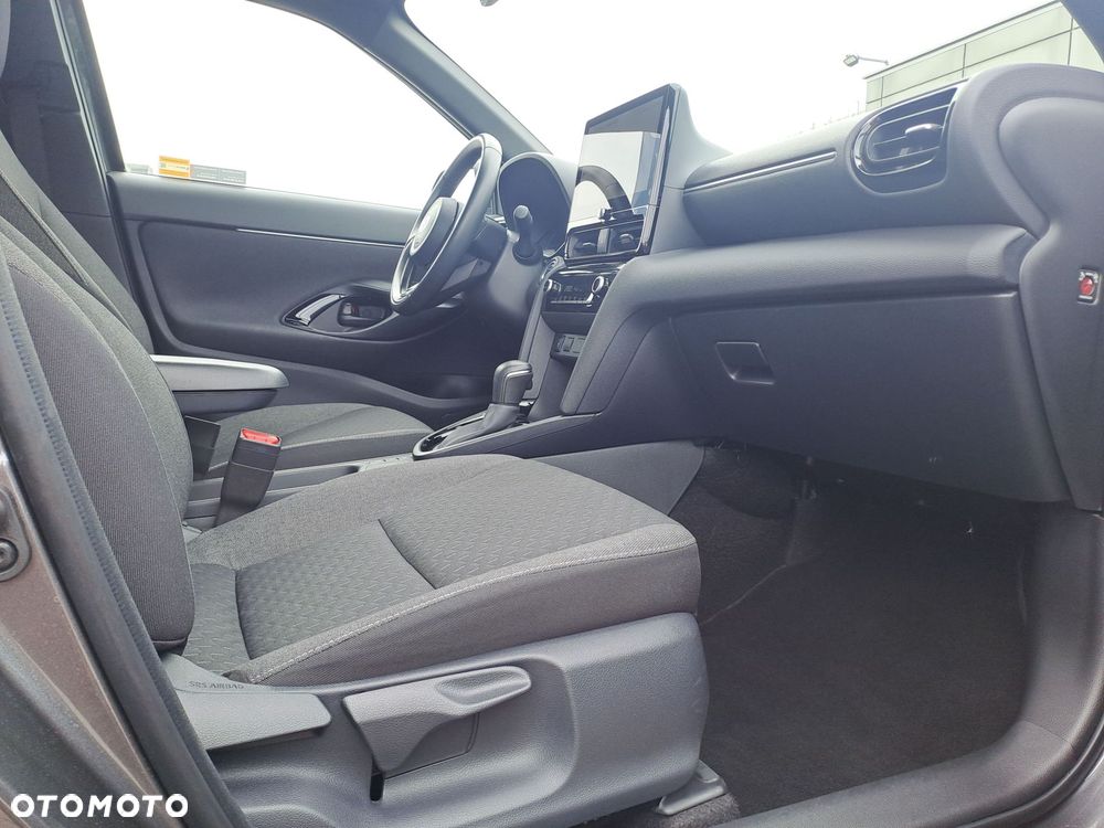 Toyota Yaris Cross Hybrid 1.5 Style - 26