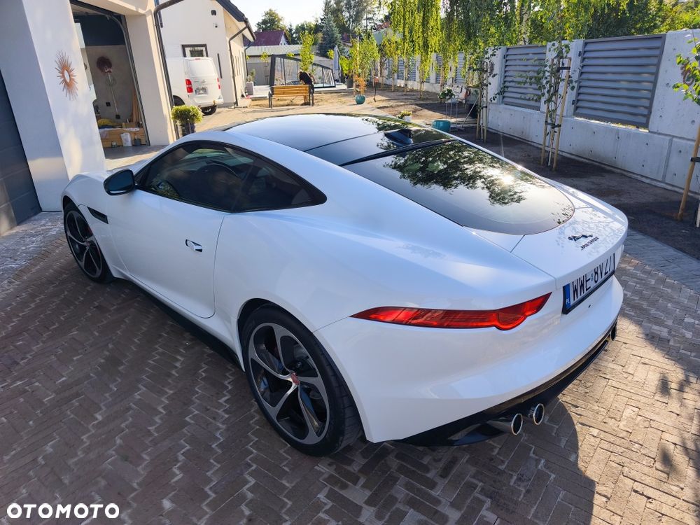 Jaguar F-Type - 2