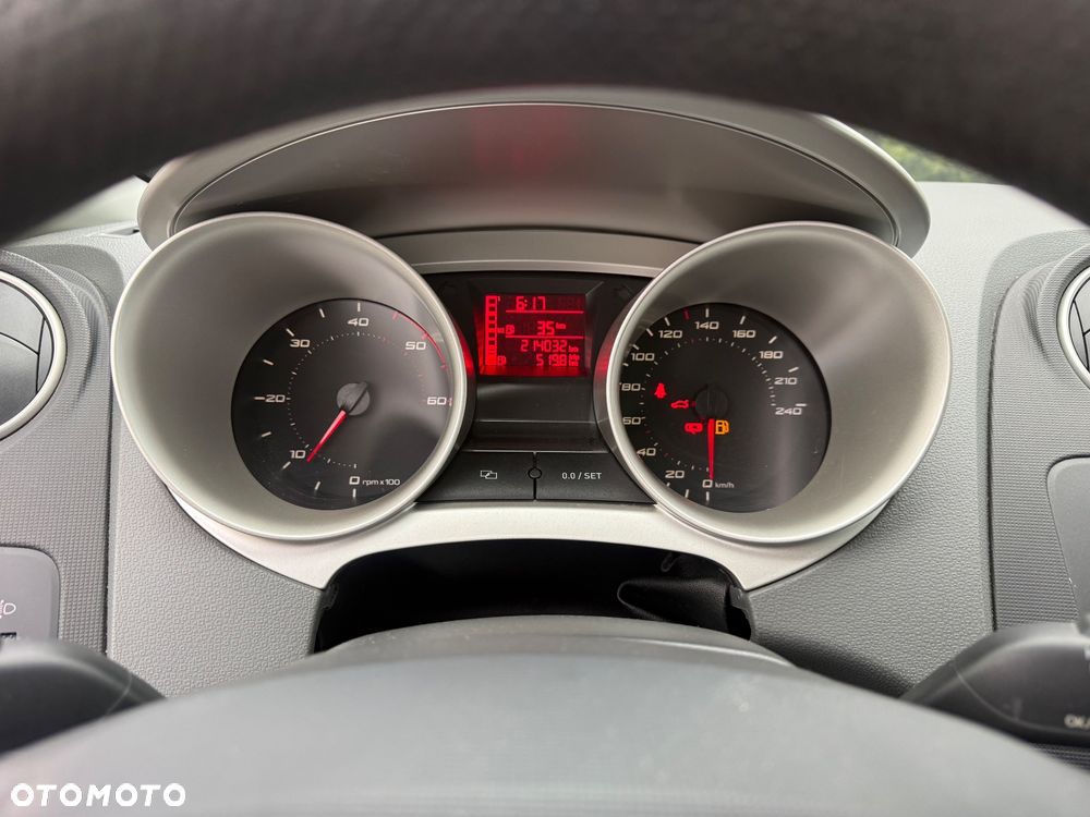 Seat Ibiza SC 1.6 TDI DPF Style - 31