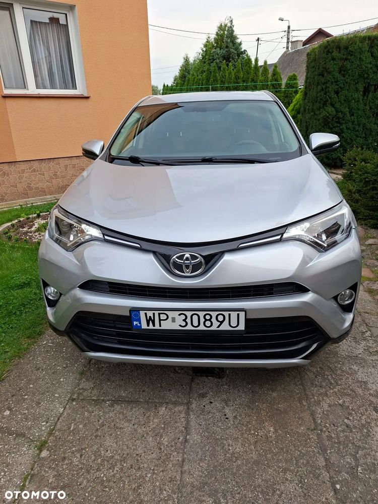 Toyota RAV4 2.0 D-4D Active 4x2 - 11