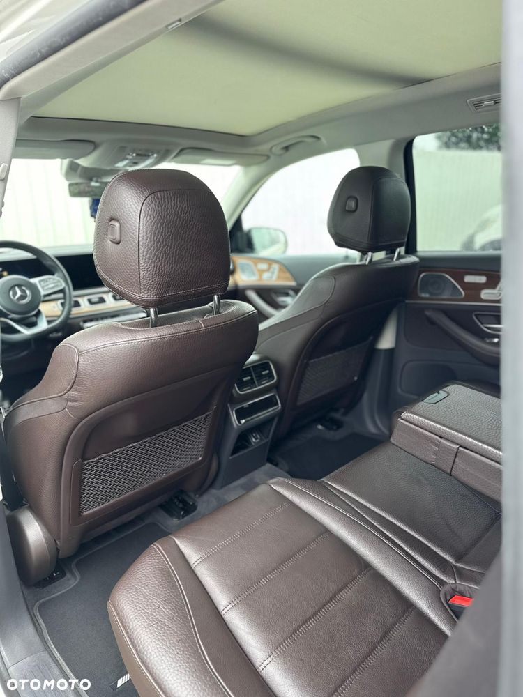 Mercedes-Benz GLS - 18