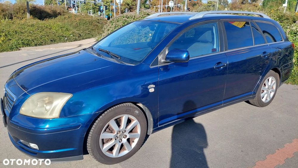 Toyota Avensis 2003 photo 5