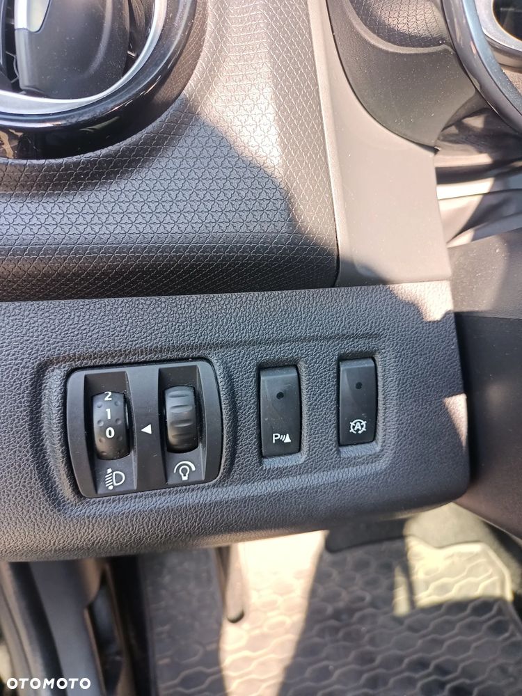 Renault Clio 1.5 dCi Energy Limited - 7