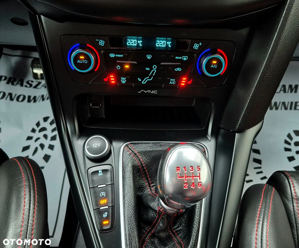 Ford Focus 2.0 TDCi ST - 13