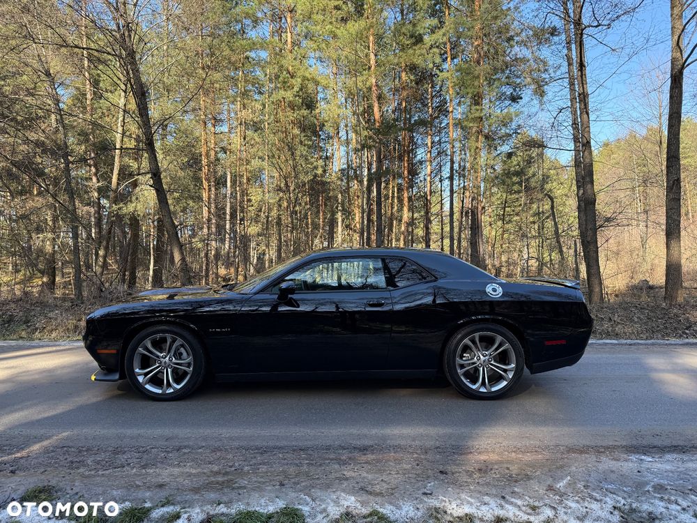 Dodge Challenger 5.7 R/T - 4