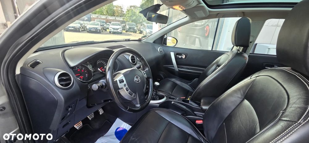 Nissan Qashqai - 32