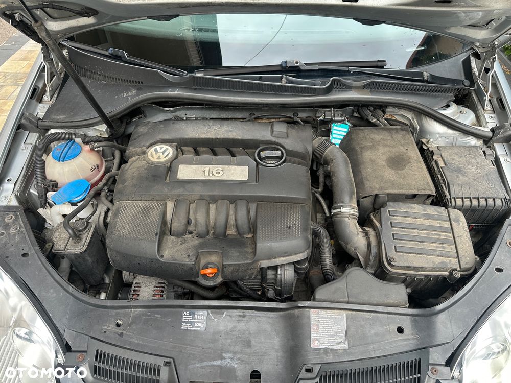 Volkswagen Golf - 15