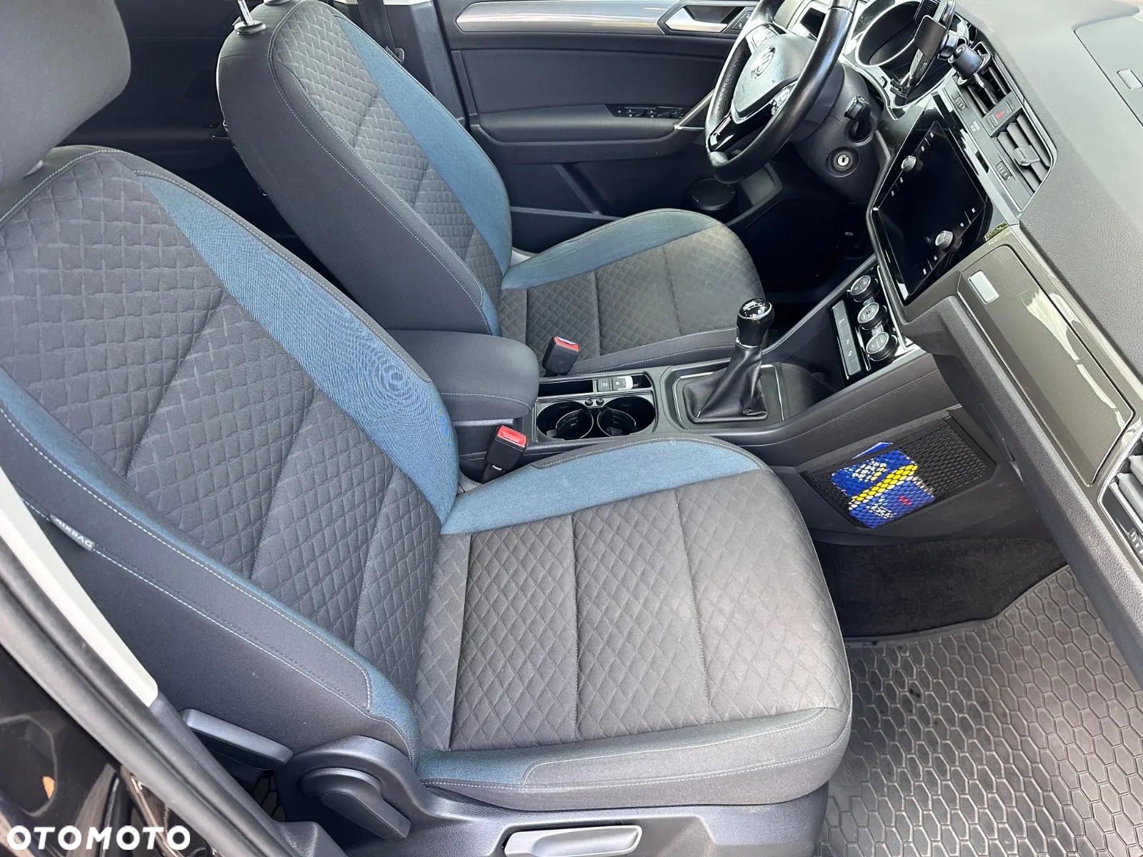 Volkswagen Touran 1.6 TDI BMT SCR Comfortline - 12