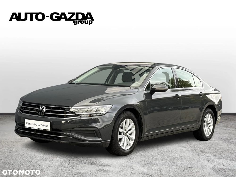 Volkswagen Passat 1.5 TSI EVO Business - 1