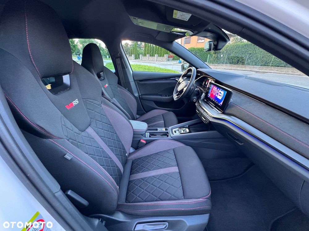 Skoda Octavia 2.0 TDI DSG RS - 26