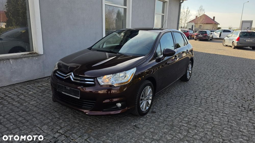 Citroën C4 VTi 120 Exclusive - 1