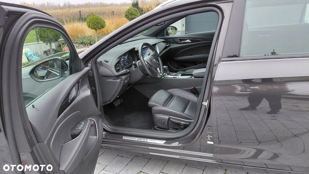 Opel Insignia 2.0 CDTI 4x4 Elegance S&S - 10