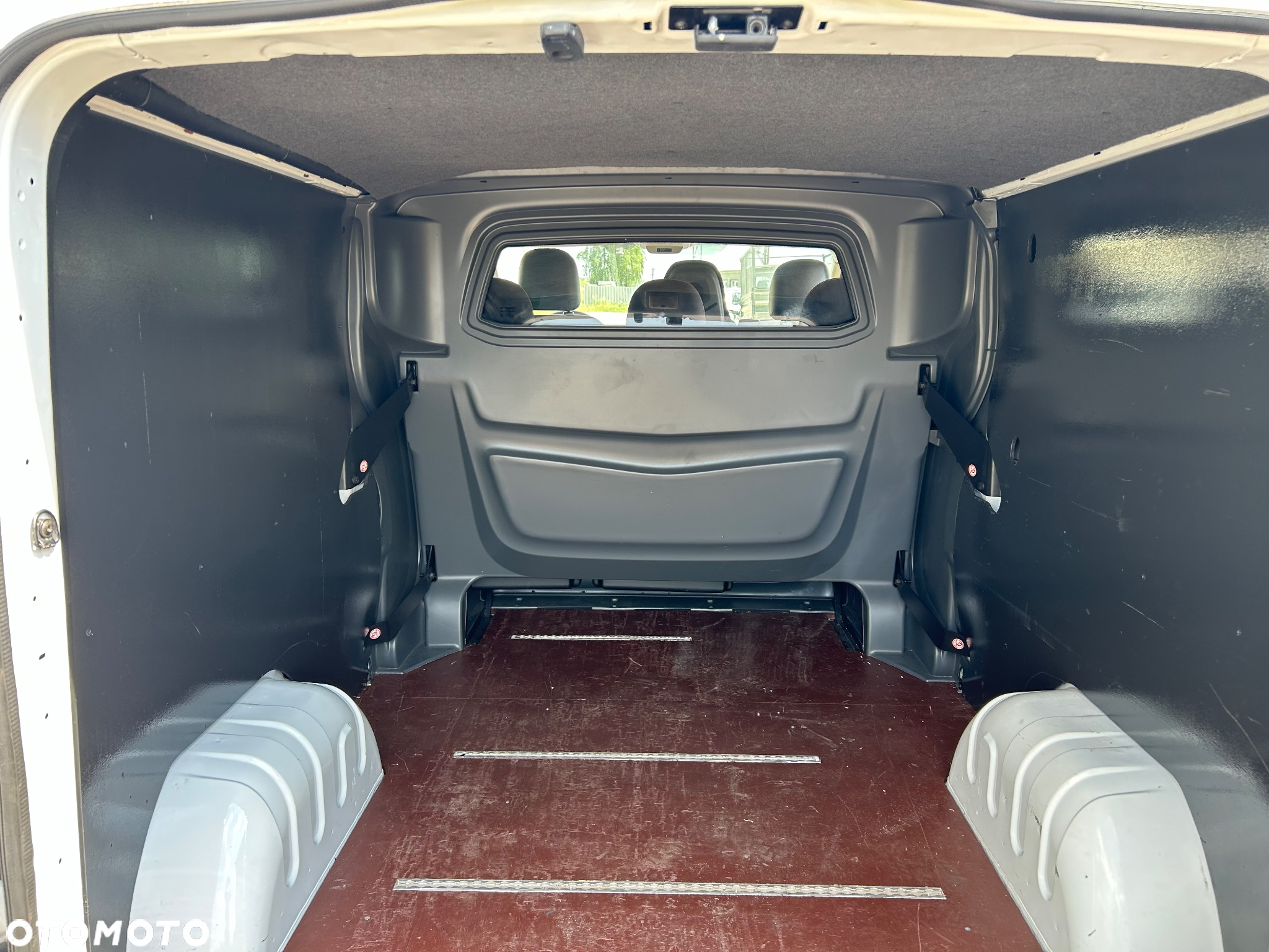 Renault Trafic - 15