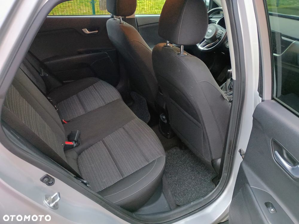 Kia Stonic 1.6 CRDi Vision - 12