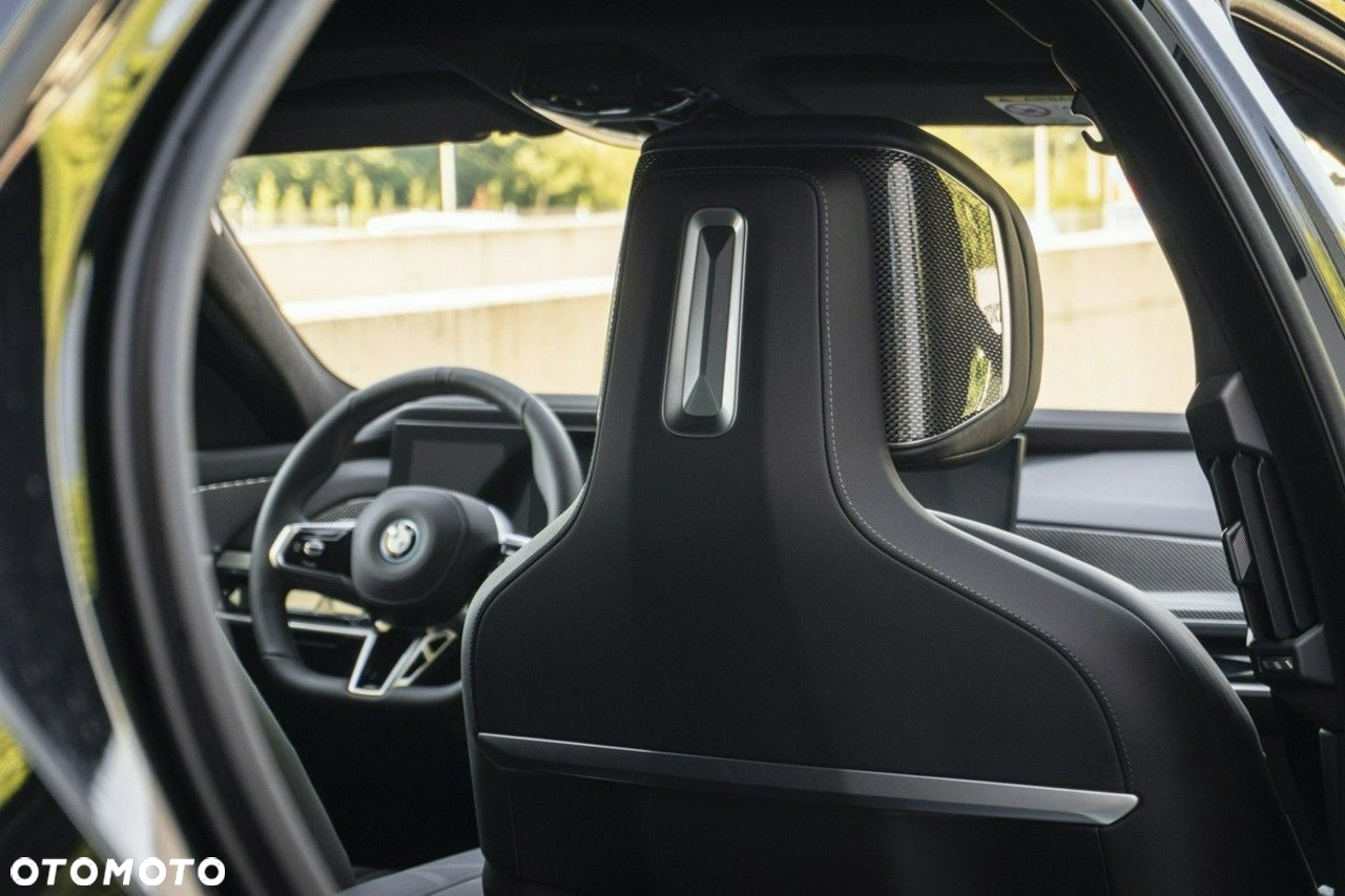 BMW i7 - 20