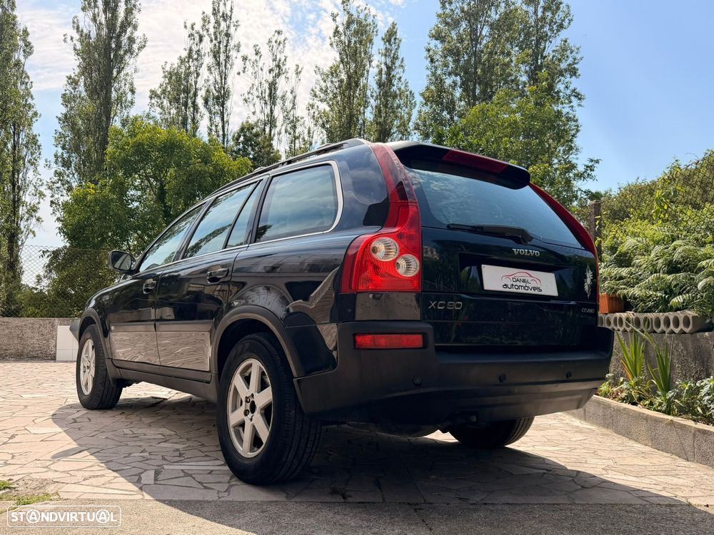 Volvo XC 90 2.4 D5 7L Nivel 2 Auto. - 6